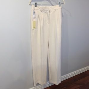 Artizia Wilfred the effortless pant in light birch Bouleau pale.